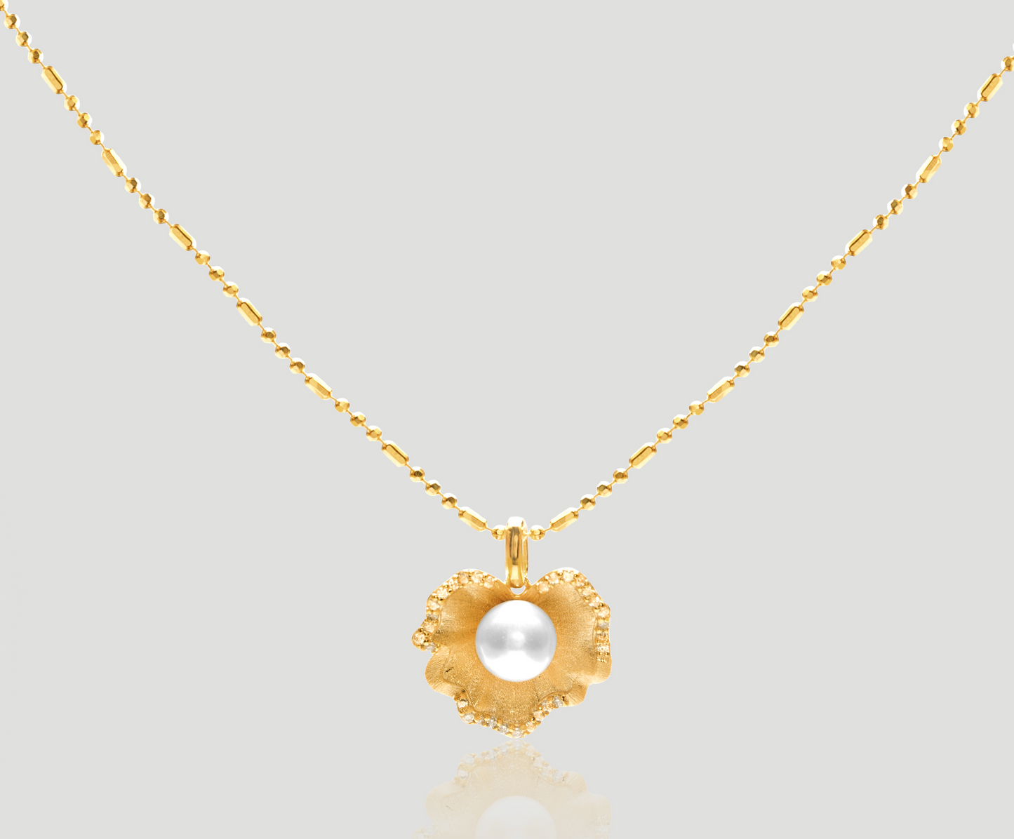 Open Pearl Gold Necklace | Celere Jewelry